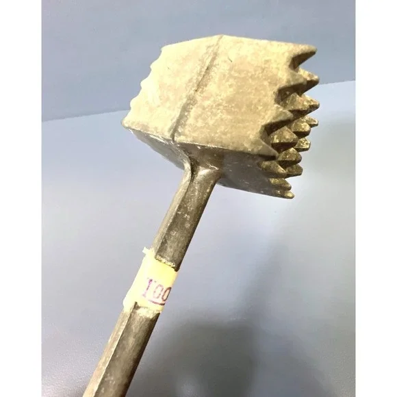 Vintage kitchen Aluminum Meat Tenderizer~2 Sided Made in Taiwan‎ Smaller Size
