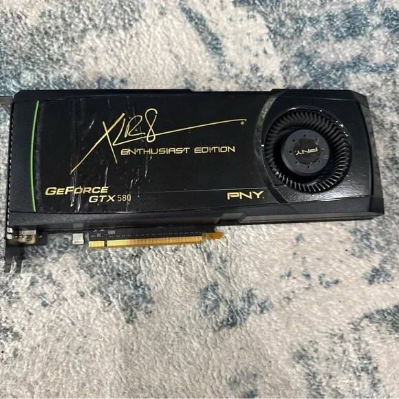 PNY Nvidia Geforce GTX 580 Enthusiast Edition 1536MB Video Graphics Card
