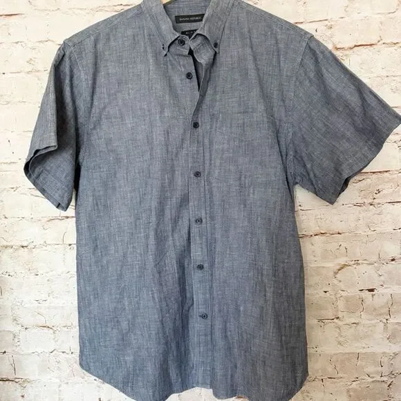 Banana Republic chambray button down shirt
