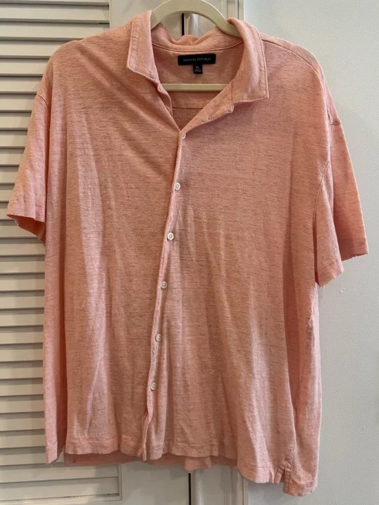 Banana Republic Men's Soft Linen Light Pink Short-Sleeve Button-Down Shirt