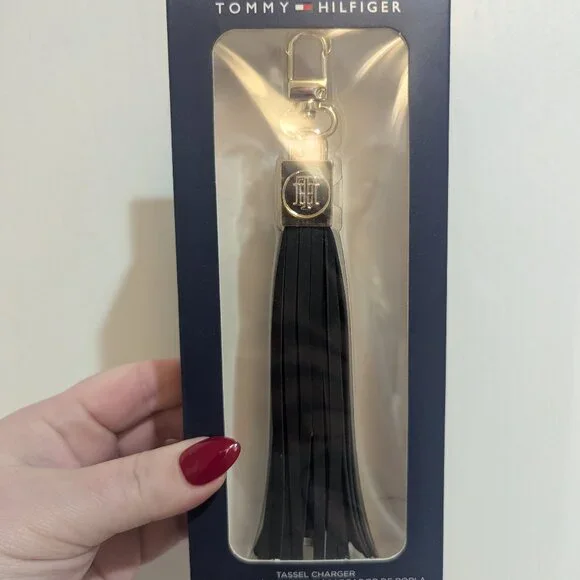 NWT Tommy Hilfiger tassel USB charger keychain