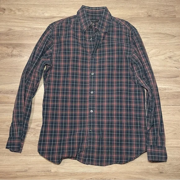 Banana Republic Button Down Men’s Size Medium Slim Fit