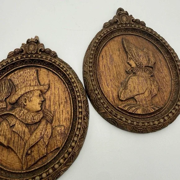 Vtg Victorian Plaque Set Man Women Bust Silhouette Wood Grain Wall Hanging *Flaw