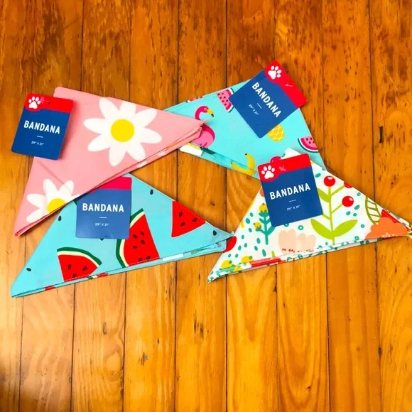 NEW| Colorful Pet Bandanas 🐾