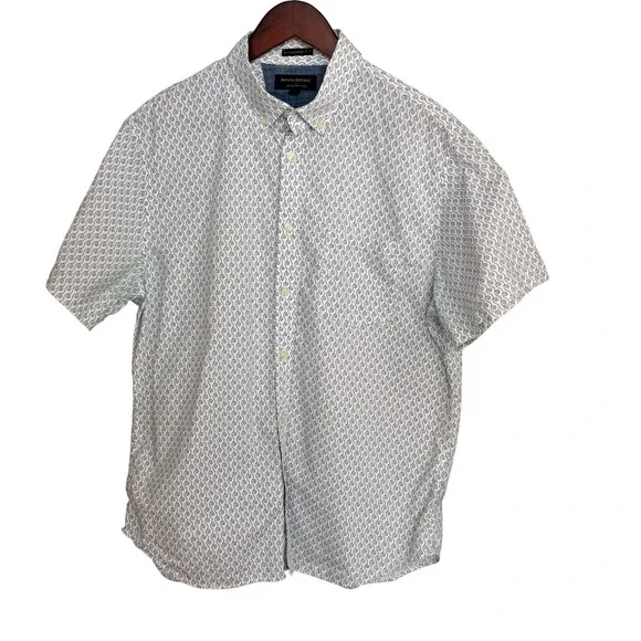 Banana Republic Button Down Mens L White Blue Cotton Stretch Swirl Short Sleeve