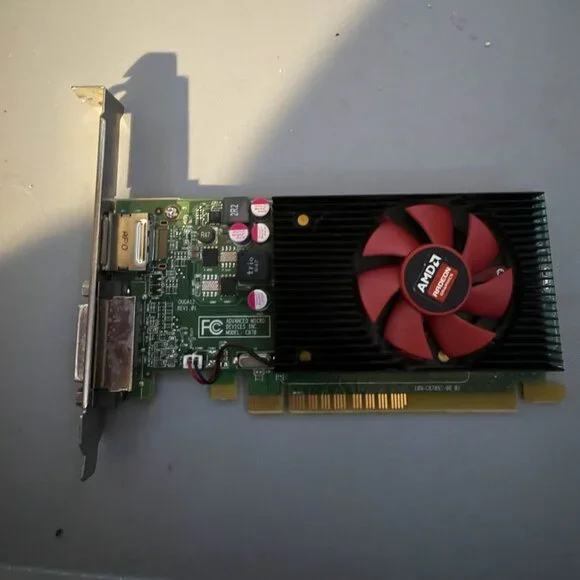 Dell AMD Radeon R5 340x 2GB GDDR3 Graphics Card **Untested**