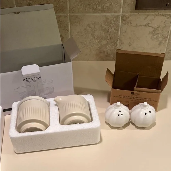 Citrine Cream Ceramic Creamer & Sugar Collection and Pumpkin Salt & Pepper Shake