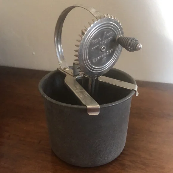 Antique Vintage Tin Metal Full Vision Egg Beater Mixer Set with Bowl Complete