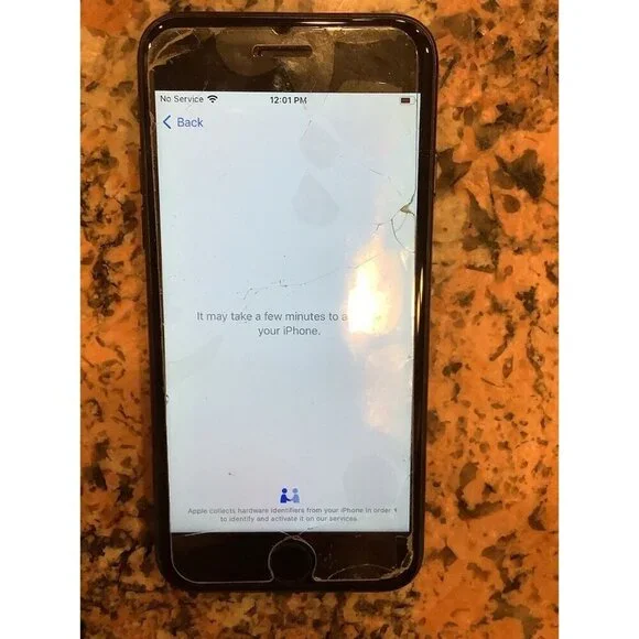 Apple Iphone 7 32gb Unlocked Black Used Phone.