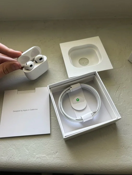 Apple AirPods gen 3 (White) Wireless Earbuds with Charging Case