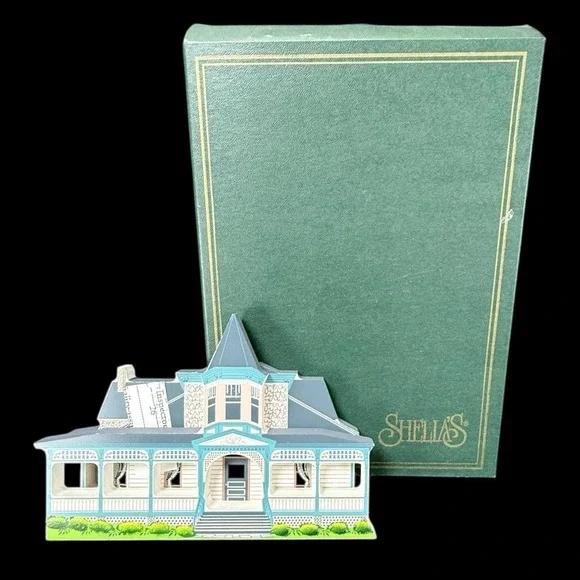 Hammond House Atlanta, Georgia‎ Shelia's Collectible House 1995 Shelf Sitter