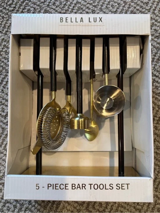NWT Bella Luxx 5-Piece Bar Tools Set