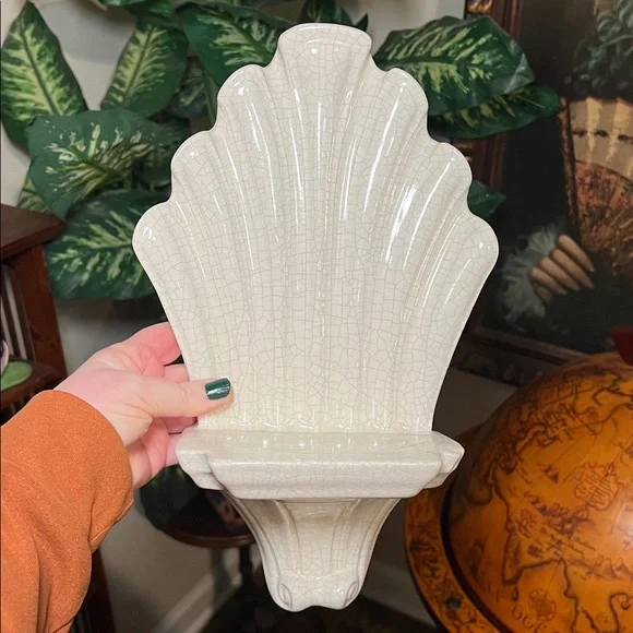 VTG Italian Crackle Glaze Ceramic Clam Shell Ornate Floating Wall Shelf