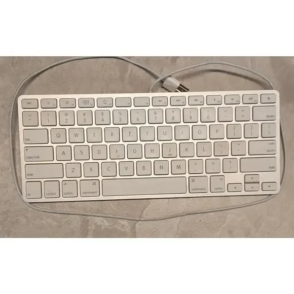 Apple Mac Smallest Most Compact USB Wired Keyboard Model A1242 White Slim