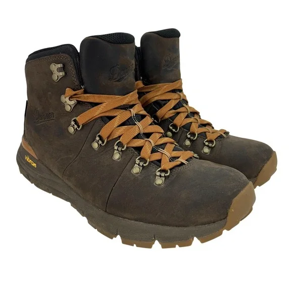Danner Mountain 600 Leaf Boots Mens Size 9D Brown Gore‎ Tex Vibram Waterproof