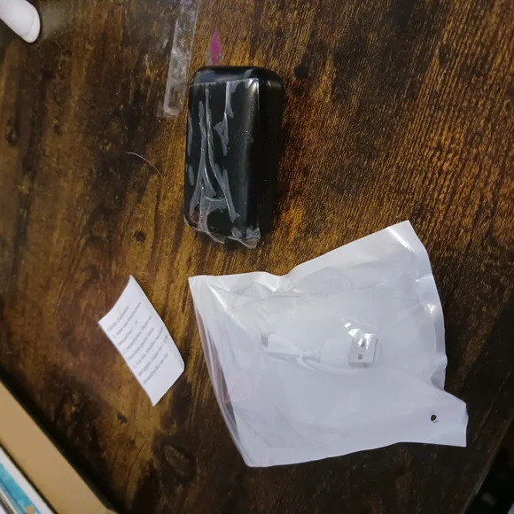 Black Wireless Earbuds