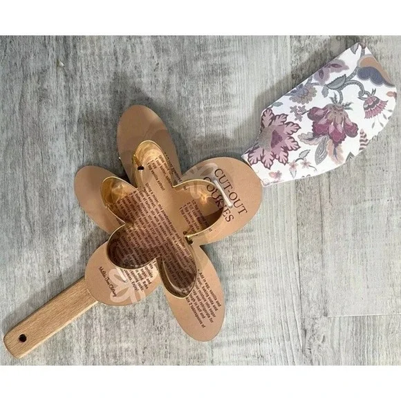 Matilda Jane Heart to Heart All in Good Taste Spatula‎ Cookie cutter set New