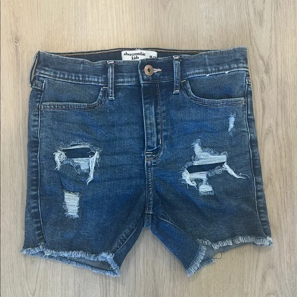 Abercrombie Kids Size 15/16 Blue Ripped Denim Shorts