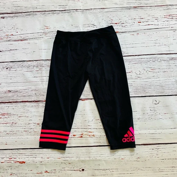Girls Adidas Black and Pink athletic Leggings! Size 7/8