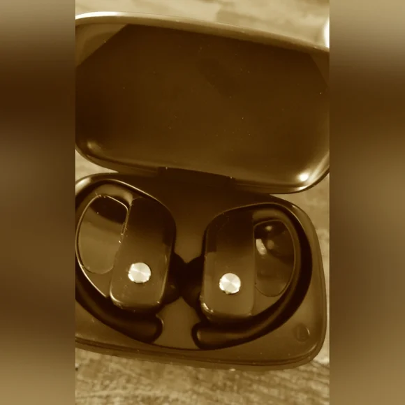 Wireless Earbuds