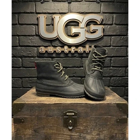 🔥UGG Butte Snow‎ Boots🎱 Black Waterproof Leather Sheepskin Lined Size 9