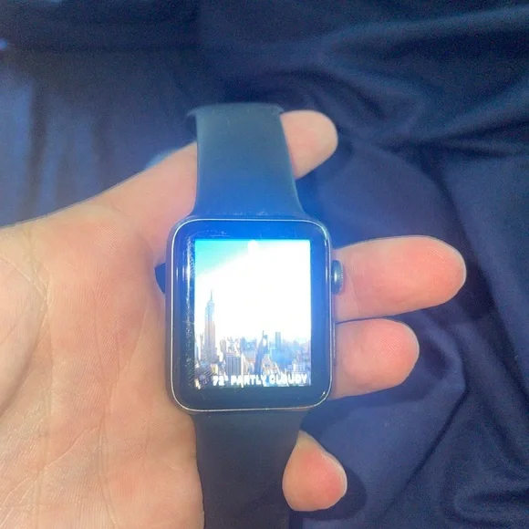 Apple Watch band - Black - Great condition trying to get rid of