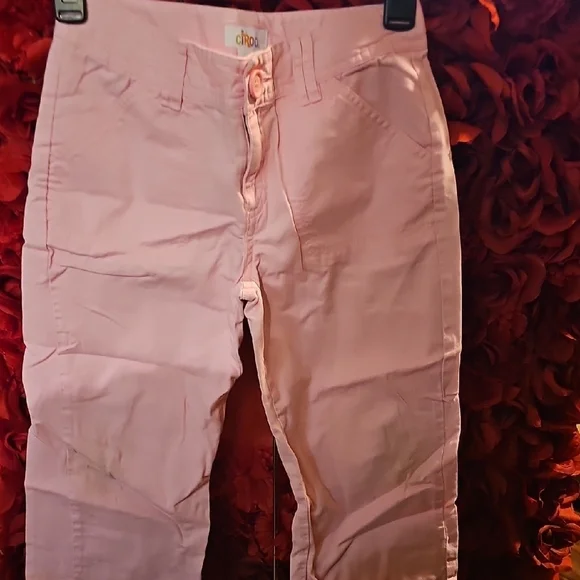 Circo Girls Pink Capri Pants Size 12