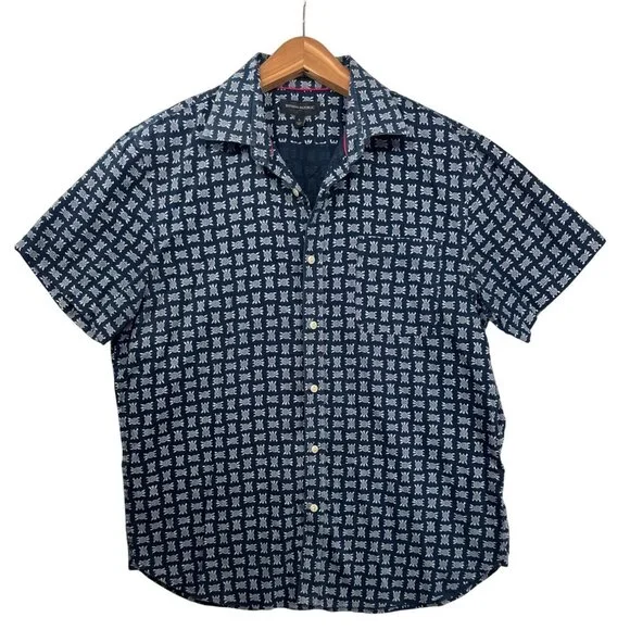 Banana Republic Mens Shirt Sz L Navy Blue Short-Slv ButtonUp Sea Turtles Beachy