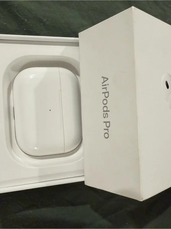 Apple AirPods Pro (2nd Gen)