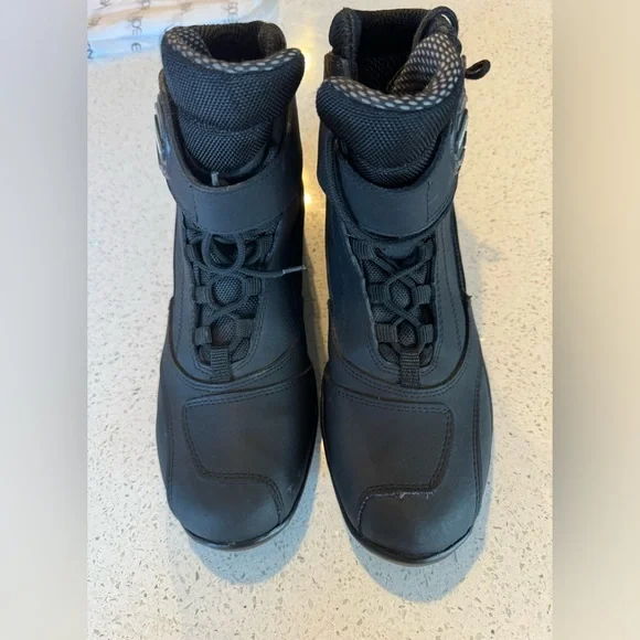 Tourmaster‎ boots 9