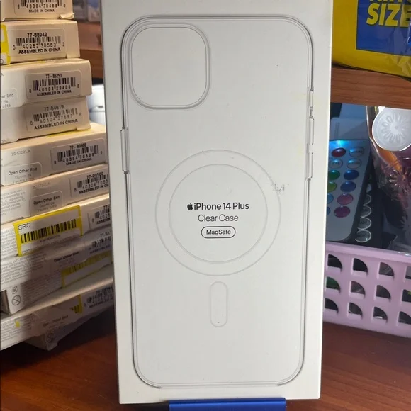 Apple iPhone 14 Plus Transparent MagSafe Case