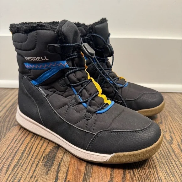 Marrell Snow Crush 3.0 waterproof snow boots size 5M