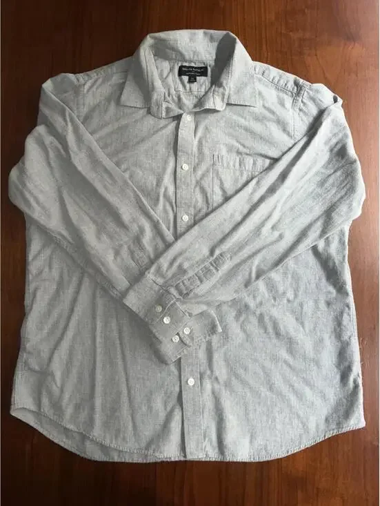 Banana Republic Men's Lightweight Flannel Grey Long Sleeve Shirt - Size XL