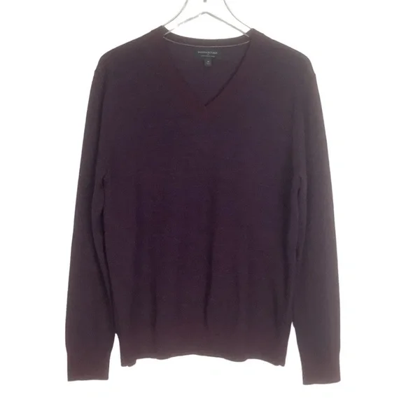 Banana Republic Men's Merino Wool V Neck‎ Sweater M