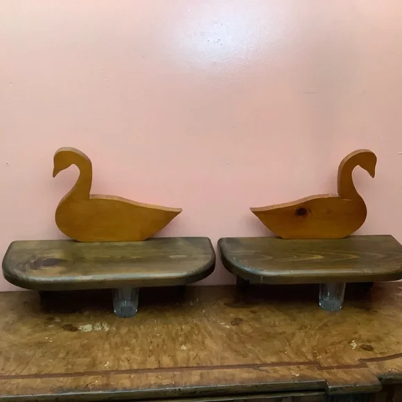 Vintage Pair Of Solid Wood Swan/Duck Wall Shelf Folk Art Decor 18w X 6.75d Read