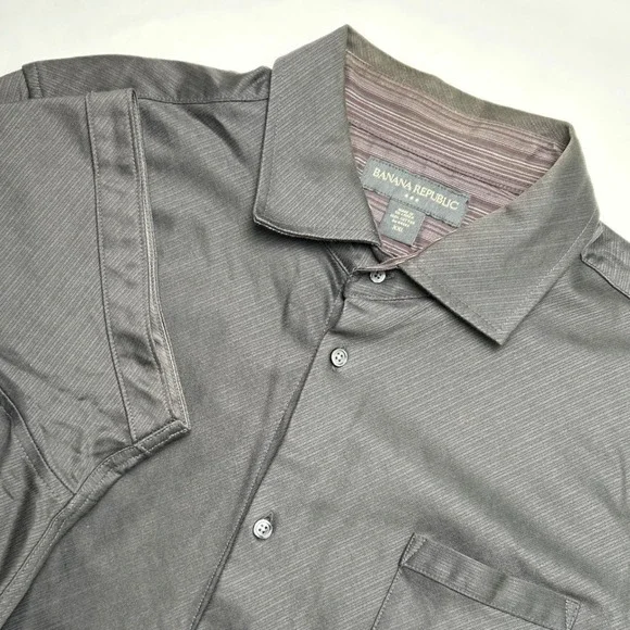 Banana Republic Men Brown Short Sleeve Button Up Shirt Size XXL Retro Resortwear