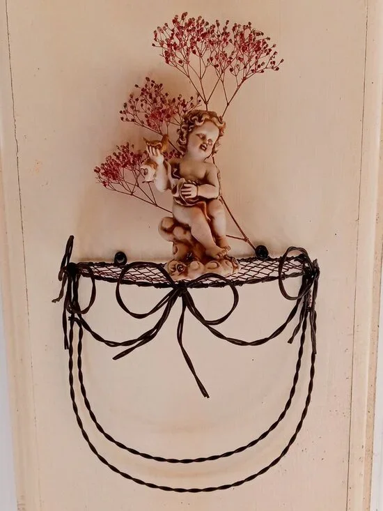 Vintage Rustic Handmade Twisted Wire WALL SHELF w/3 BOWS Shabby Chic Decor