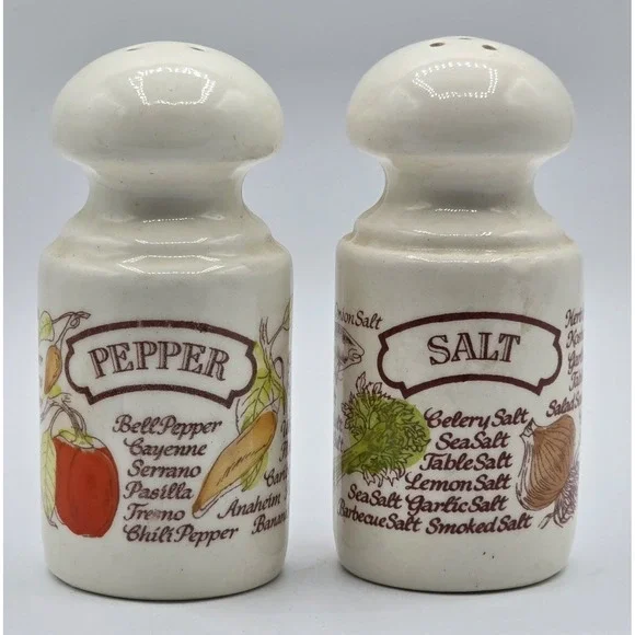 Avon Country Kitchen Salt & Pepper Shakers with Mushroom Top 1980 Vintage
