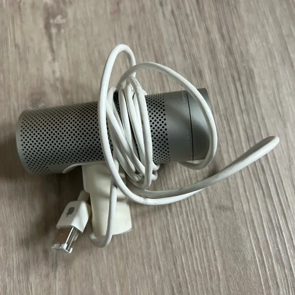 Apple iSight A1023 - Firewire Webcam Camera - UNTESTED