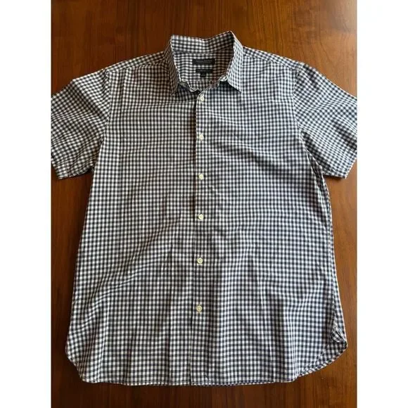 Banana Republic Camden fit Custom Short Sleeve Gingham Button-Down - Size L