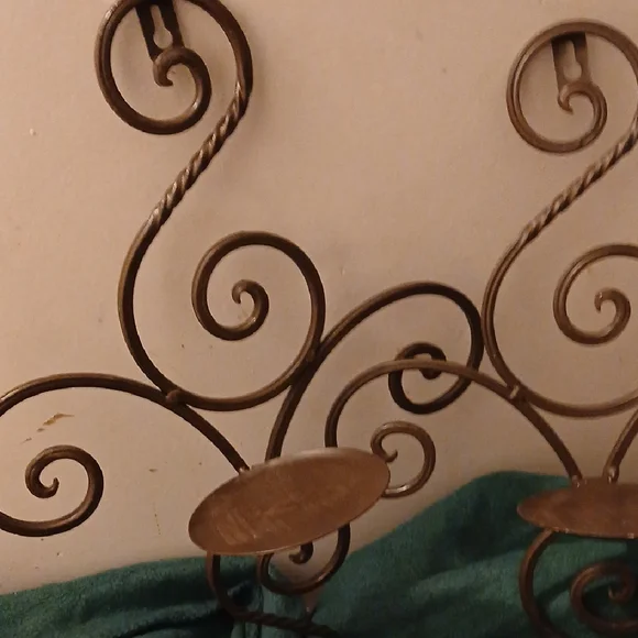 Elegant Brown Metal Wall Decor