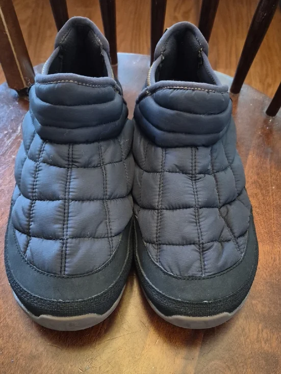 L.L. Bean Men's Quilted Slip-On Snow Boots - Navy