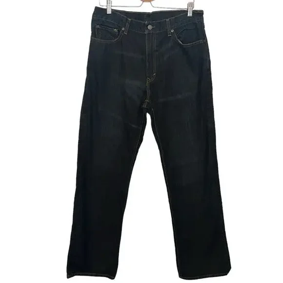 Men’s banana republic relaxed fit, size 34 x 34 waist straight leg, dark wash