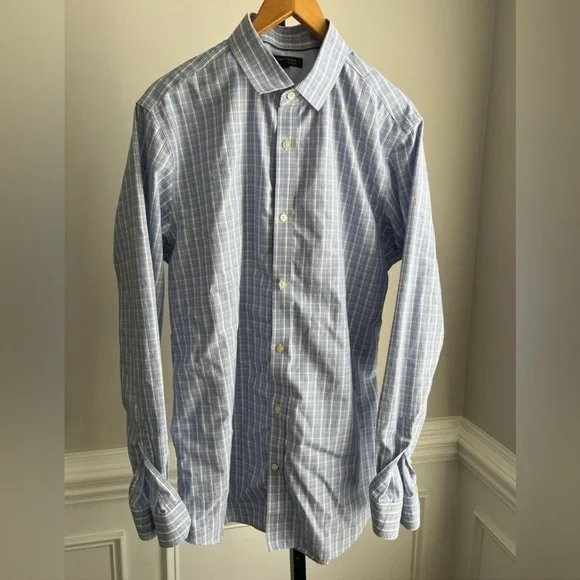 Banana Republic men's plaid buttondown shirt XL