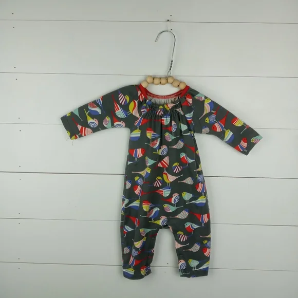 Tea Collection girls 0-3 mos gray with colorful bird design pant romper long