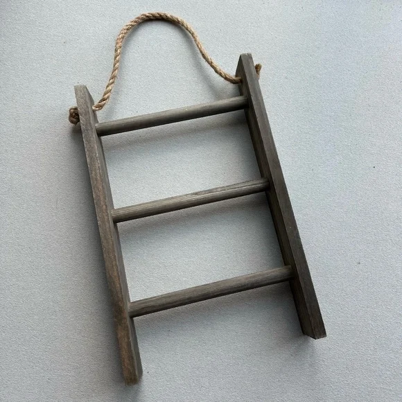 Rustic Dark Gray Wood Wall Hanging 3 Tier Hand Towel Ladder Rack Bathroom Decor
