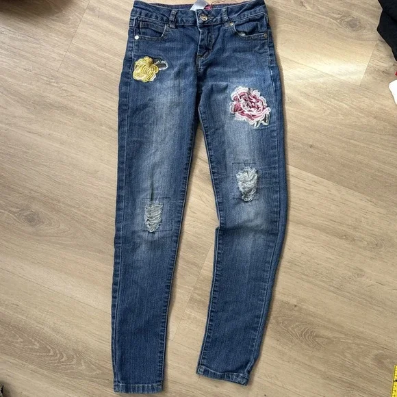 Girls Betsey Johnson‎ BJ71112 Blue Embroidered Skinny Distressed Jeans Size 10
