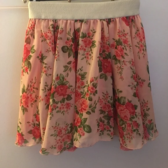 Un Deux Trois Fashion Girls Trendy Floral Mini Spring Summer Ready Layered Skirt