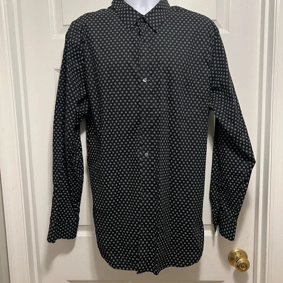 Banana Republic Black and White Patterned Shirt