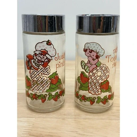 Vintage Strawberry Shortcake Salt and Pepper Spice Shakers 1980 Just A Punch #6